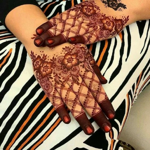 Mehandi design Simple Arabic mehandi design Mehandi design Mughlai Mehandi  design Indian Mehandi design Mixed bridal https://hudabeautys... | Instagram